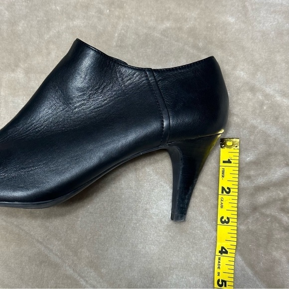 Antonio Melani Black Leather Heeled Booties Size 9 Noleta 3" Heel Ankle Boots - Picture 12 of 16